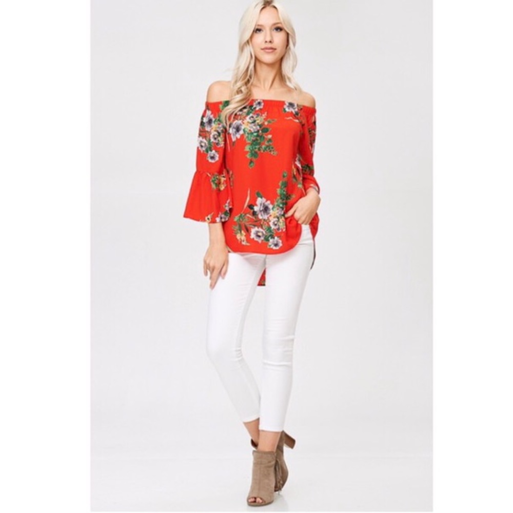 Women’s floral top